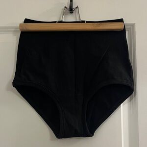 NWOT ARQ High Rise Undies Size S Black